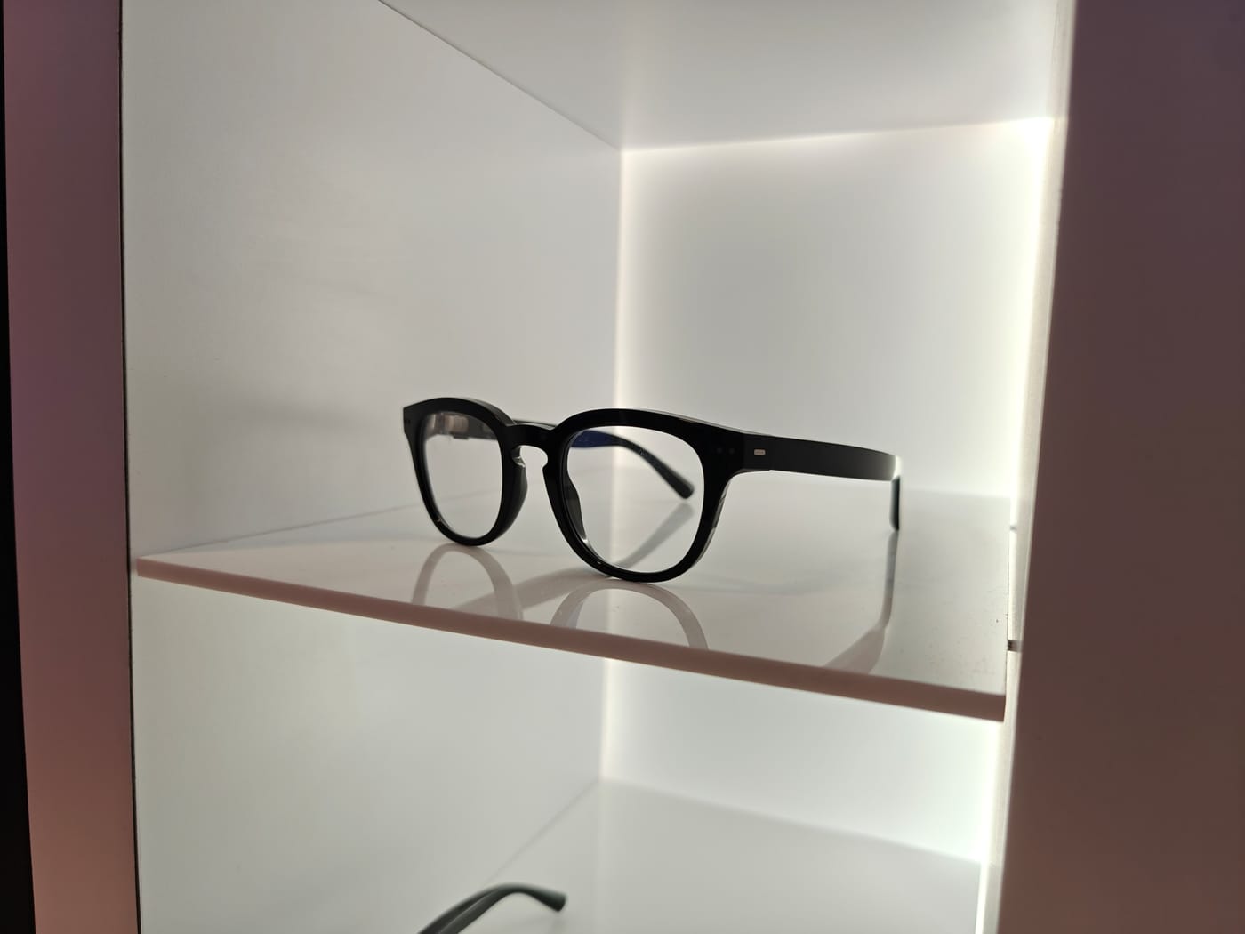 CES 2025 : EssilorLuxottica dévoile des lunettes pour mieux entendre