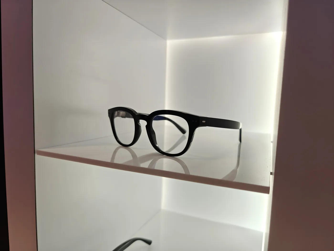 CES 2025 : EssilorLuxottica dévoile des lunettes pour mieux entendre