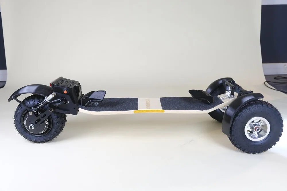 Sternboard: Une planche à roulette tout terrain! 3 SternBoard09